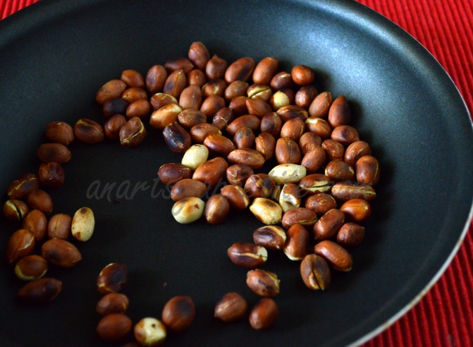 dry roasted peanuts 